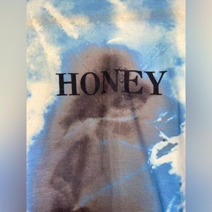 SHEIN EZwear HONEY GRAPHIC TIE DYE CROP TOP